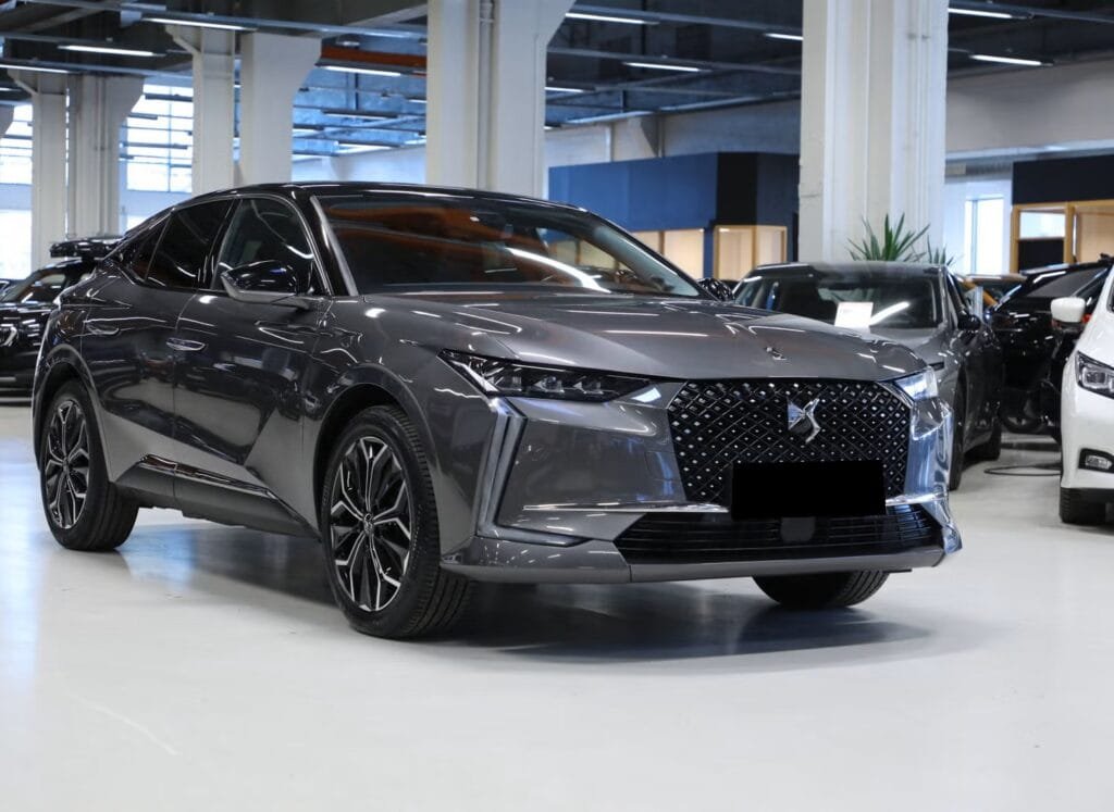 DS Automobiles DS 4