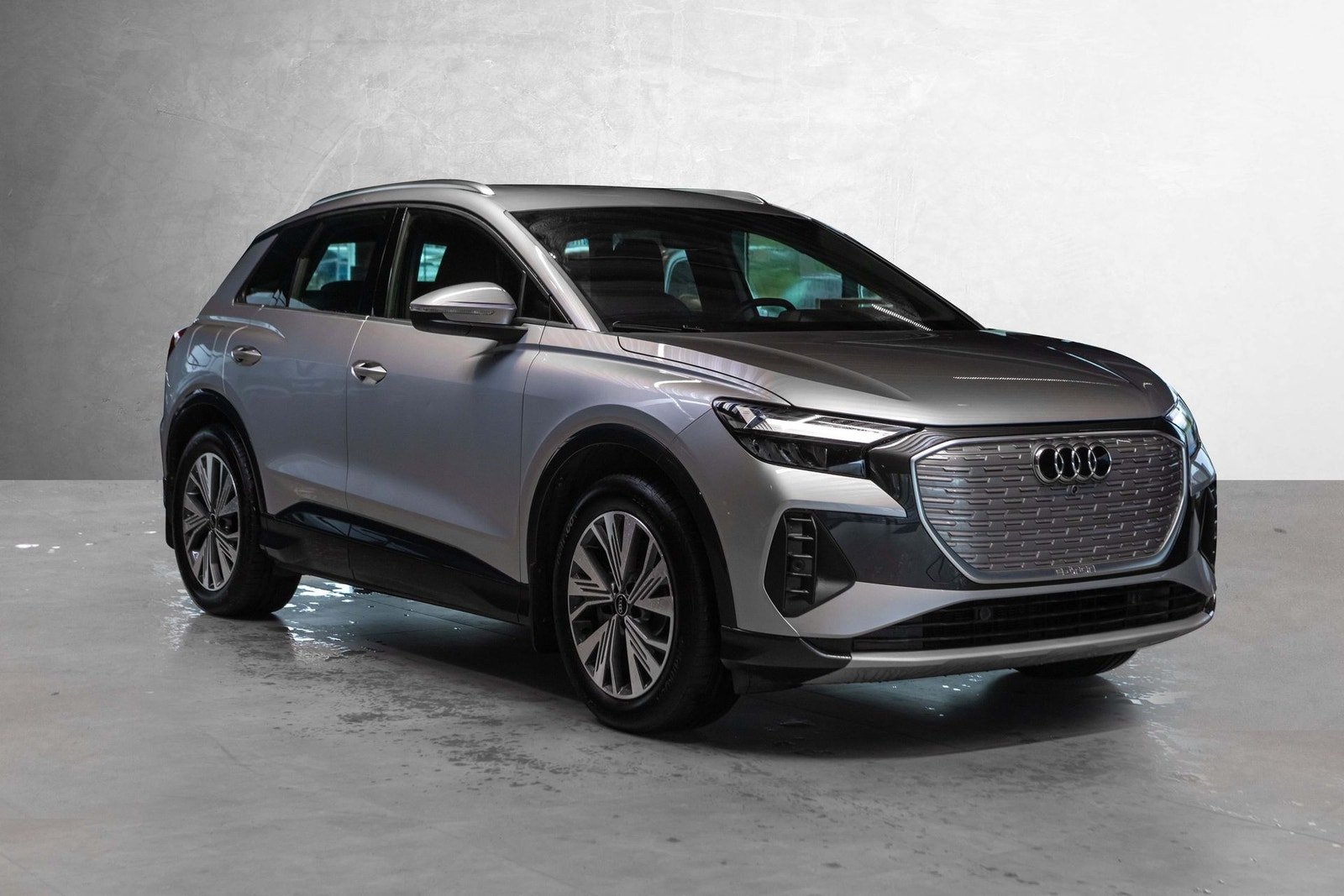 Audi Q4 e-tron 55 quattro