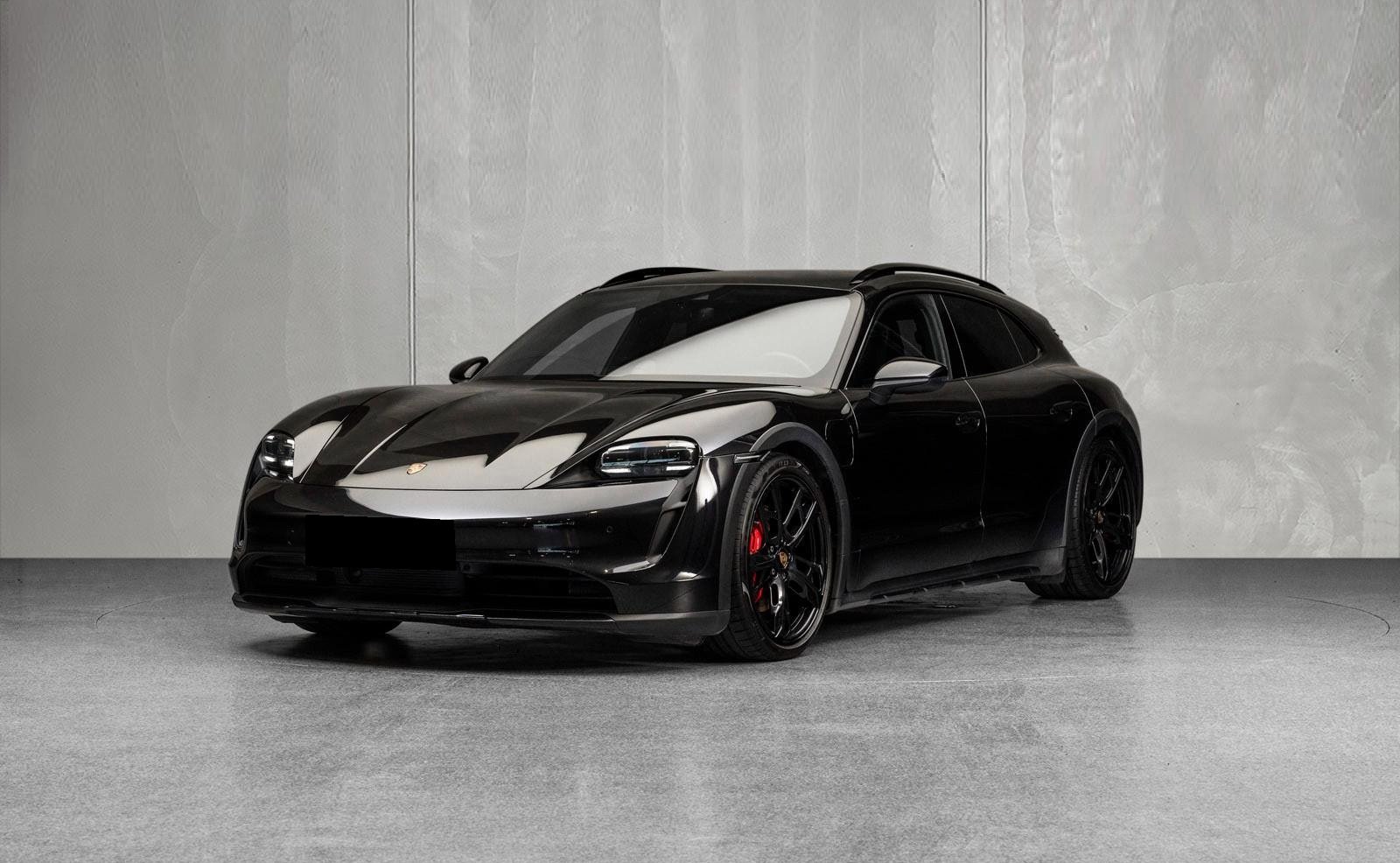 Porsche Taycan Cross Turismo