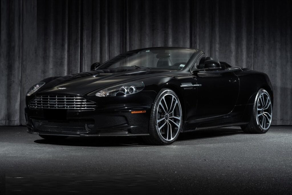 Aston Martin DBS Volante